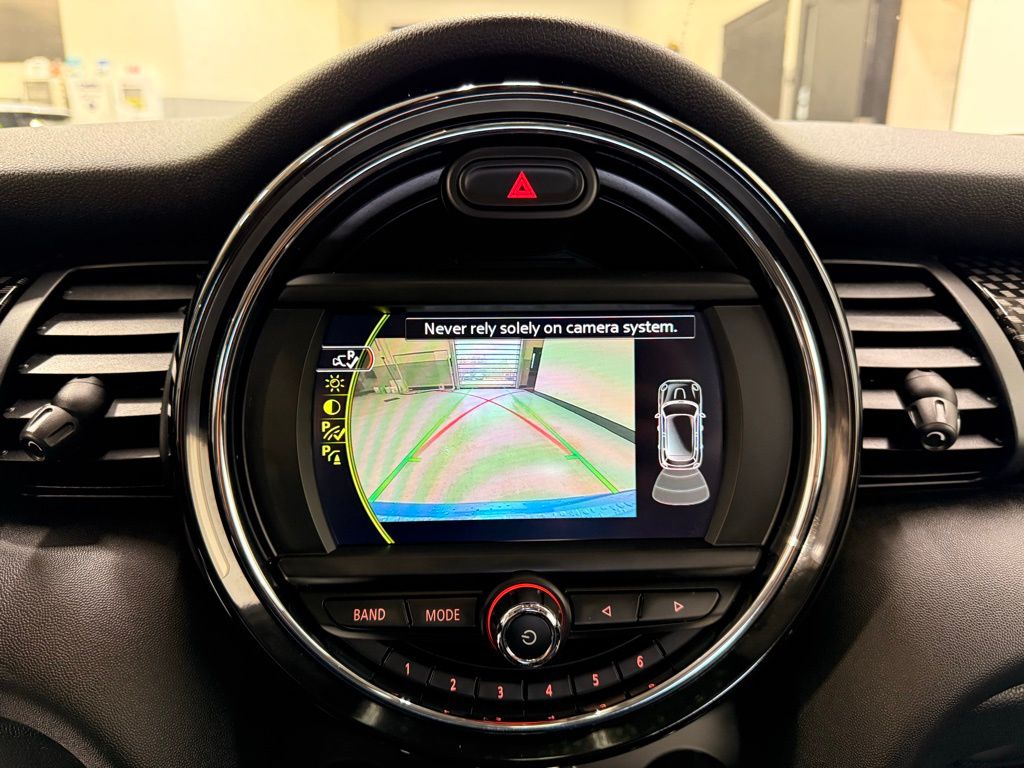 2017 MINI Cooper Base 17