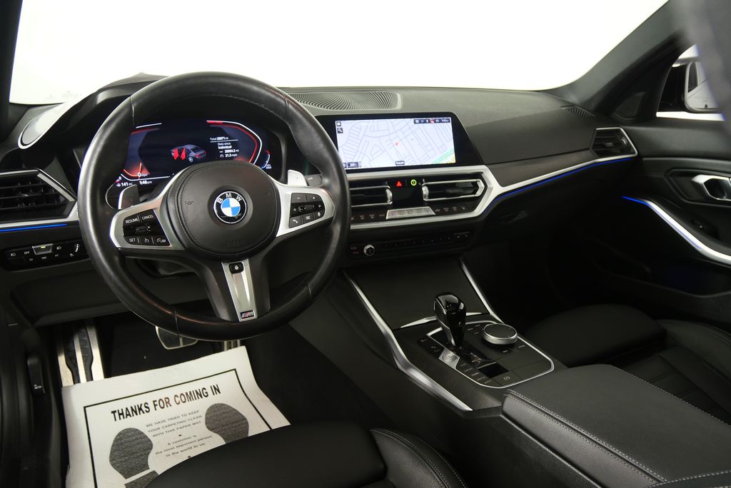 Thumbnail: 2022 BMW 3 Series - 18