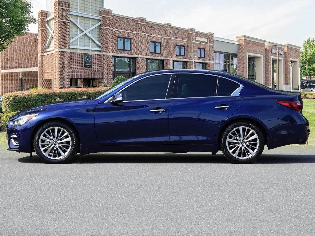 Thumbnail: 2022 INFINITI Q50 - 8