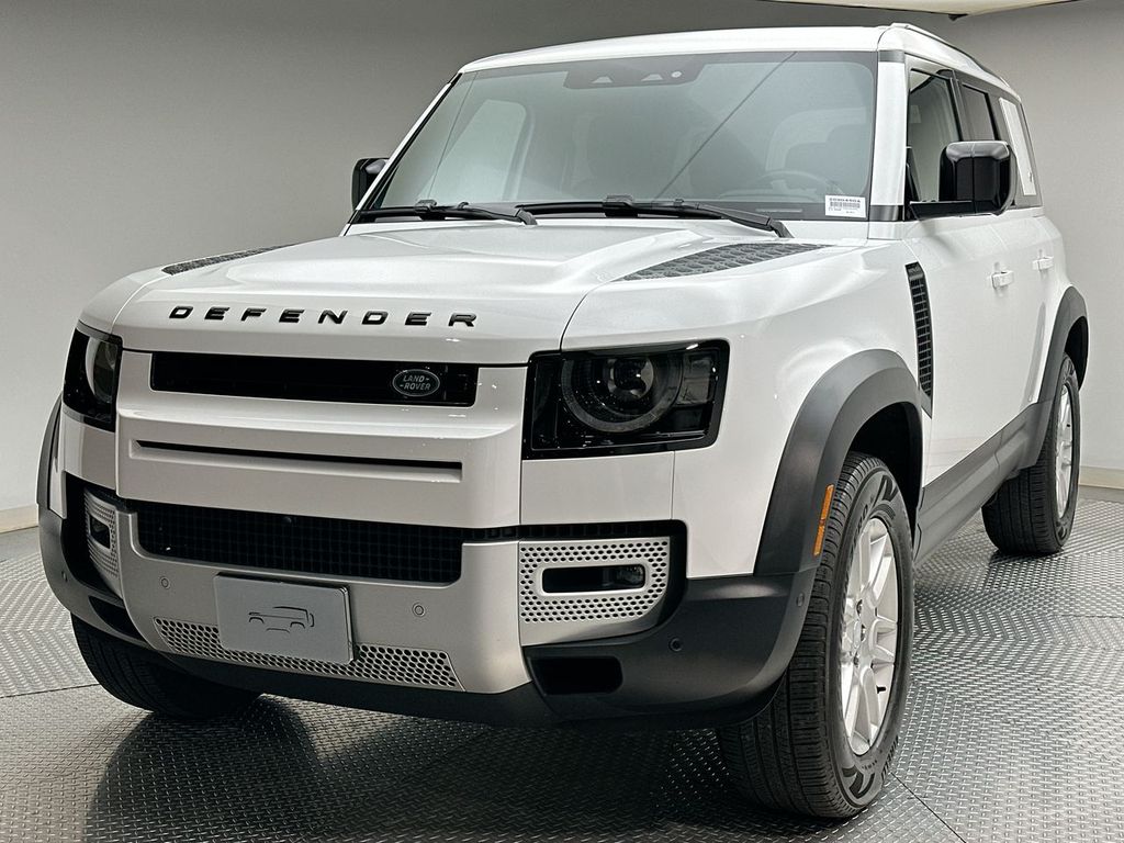 2022 Land Rover Defender 110 -
                  Paramus, NJ