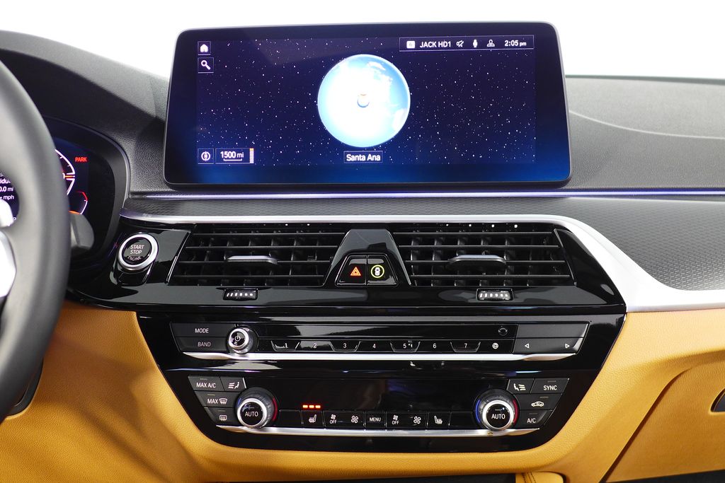 Thumbnail: 2023 BMW 5 Series - 25
