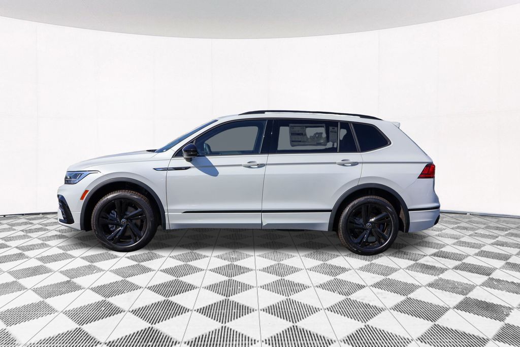 2024 Volkswagen Tiguan 2.0T SE R-Line Black 12