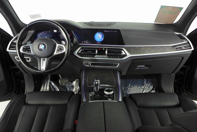 2022 BMW X7 xDrive40i 25