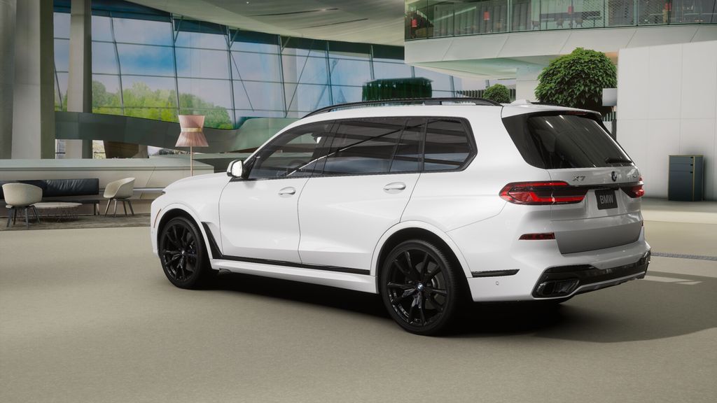 Thumbnail: 2026 BMW X7 - 29