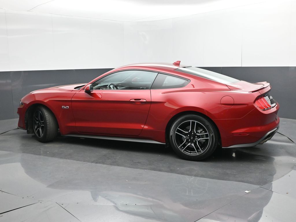 2021 Ford Mustang GT Fastback