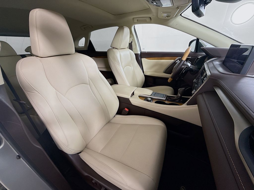 Thumbnail: 2020 Lexus RX - 29