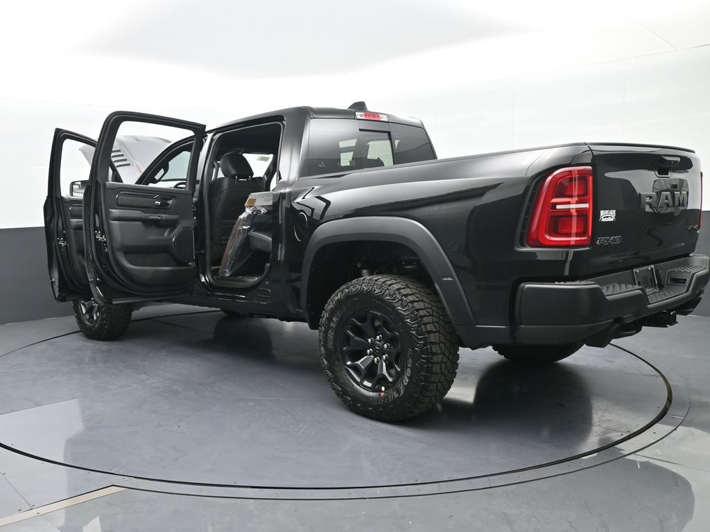 New 2026 Diamond Black Crystal Pearlcoat Ram RHO image 73