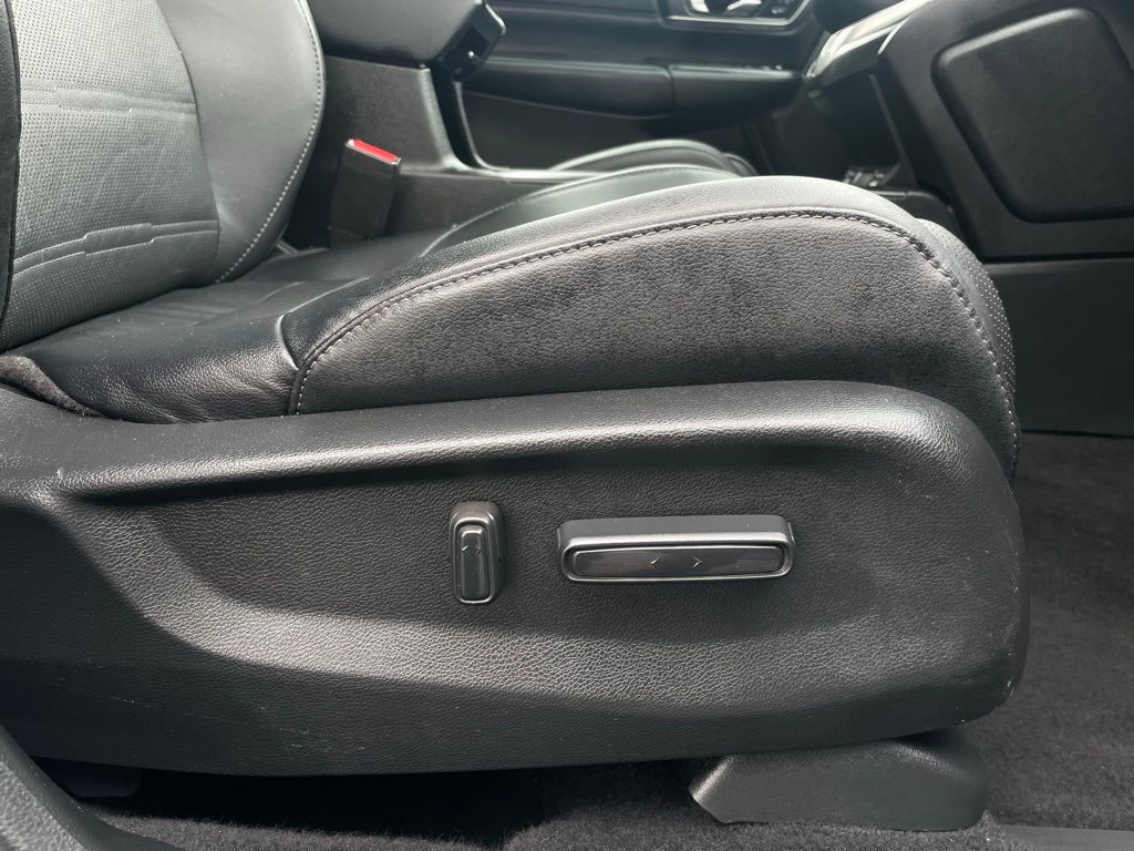 2022 Honda CR-V EX-L 30