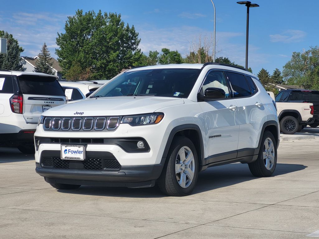 Bright White Clearcoat 2022 Jeep Compass SUV / Crossover Front-Wheel Drive 6-Speed Automatic