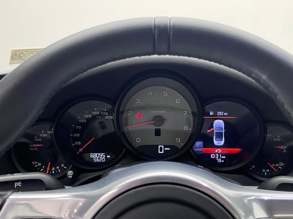 2013 Porsche 911 Carrera S 11