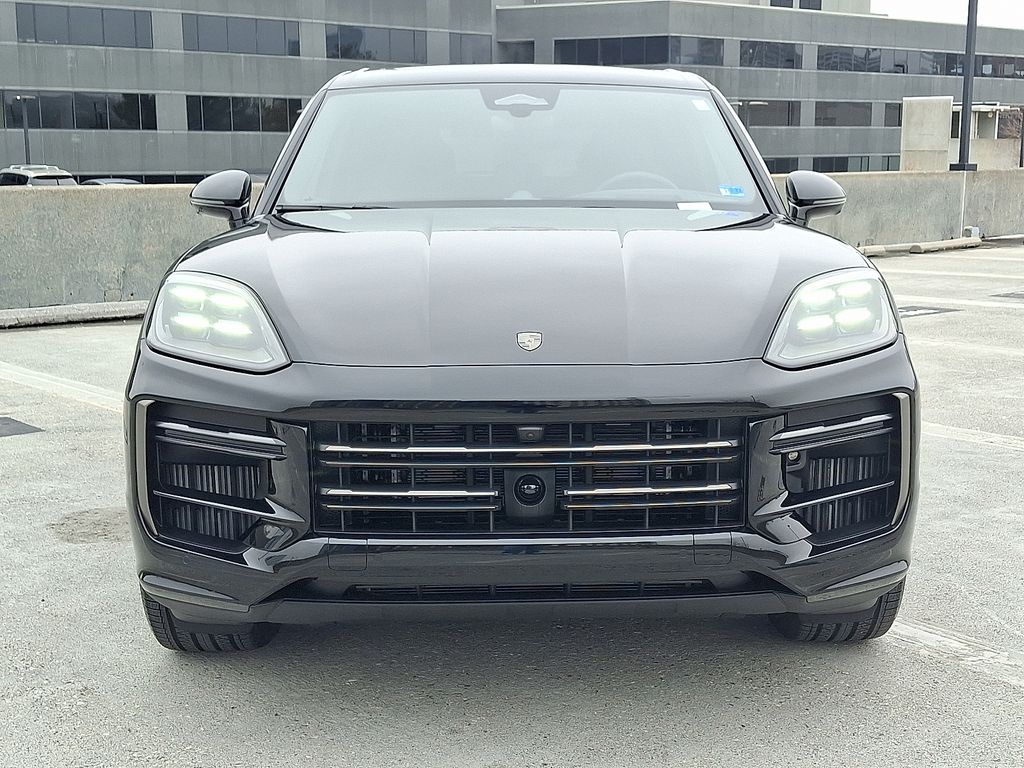 Thumbnail: 2026 Porsche Cayenne - 6