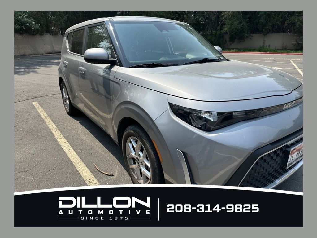 2023 Kia Soul LX FWD