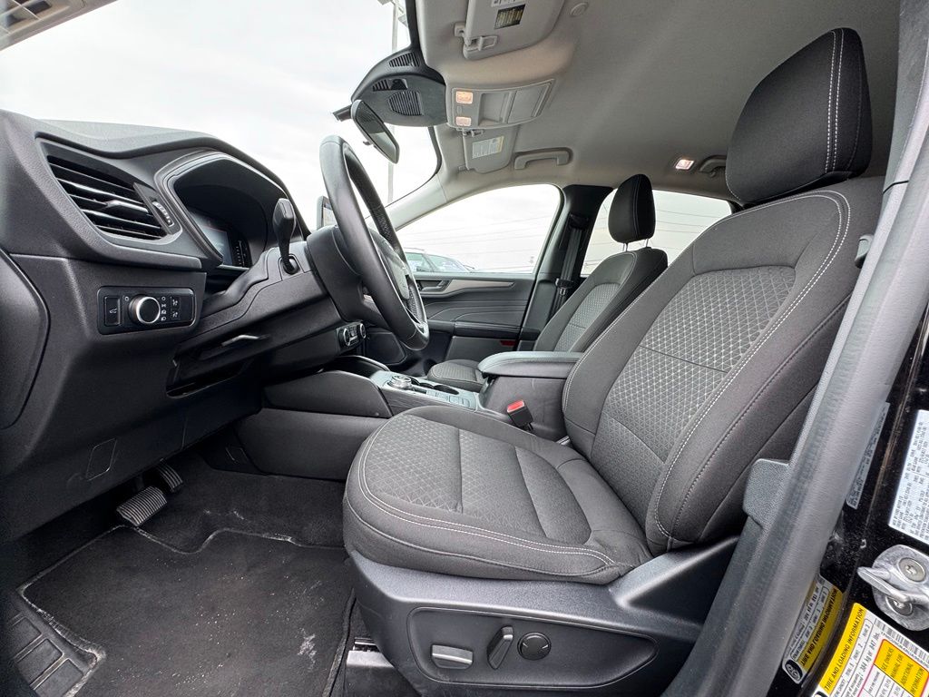 Used 2024 Ford Escape SUV