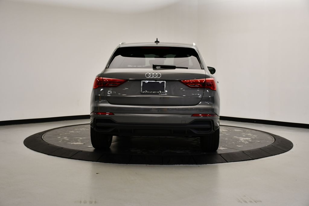 2025 Audi Q3  4