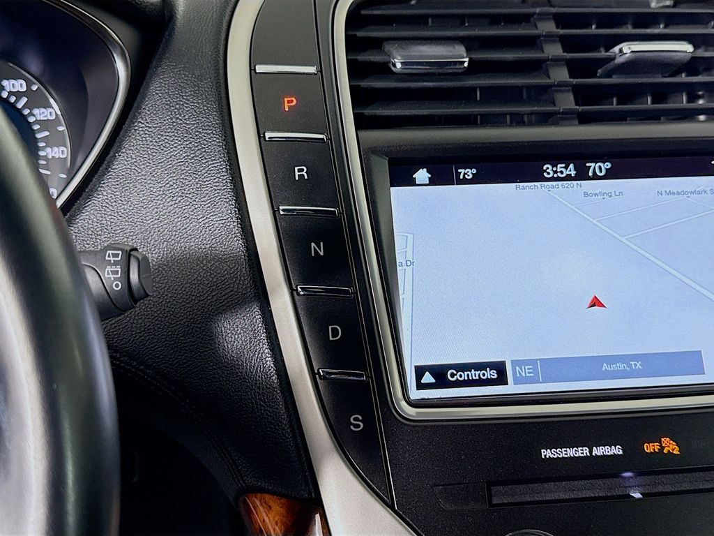 Thumbnail: 2018 Lincoln MKX - 17