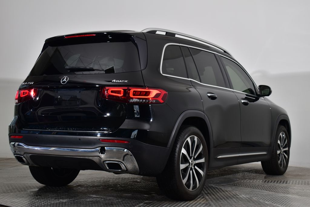 Thumbnail: 2021 Mercedes-Benz GLB - 5
