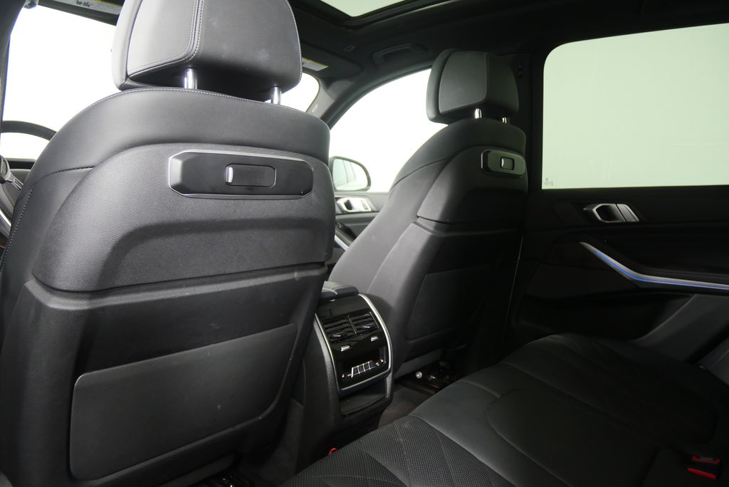 Thumbnail: 2024 BMW X5 - 15