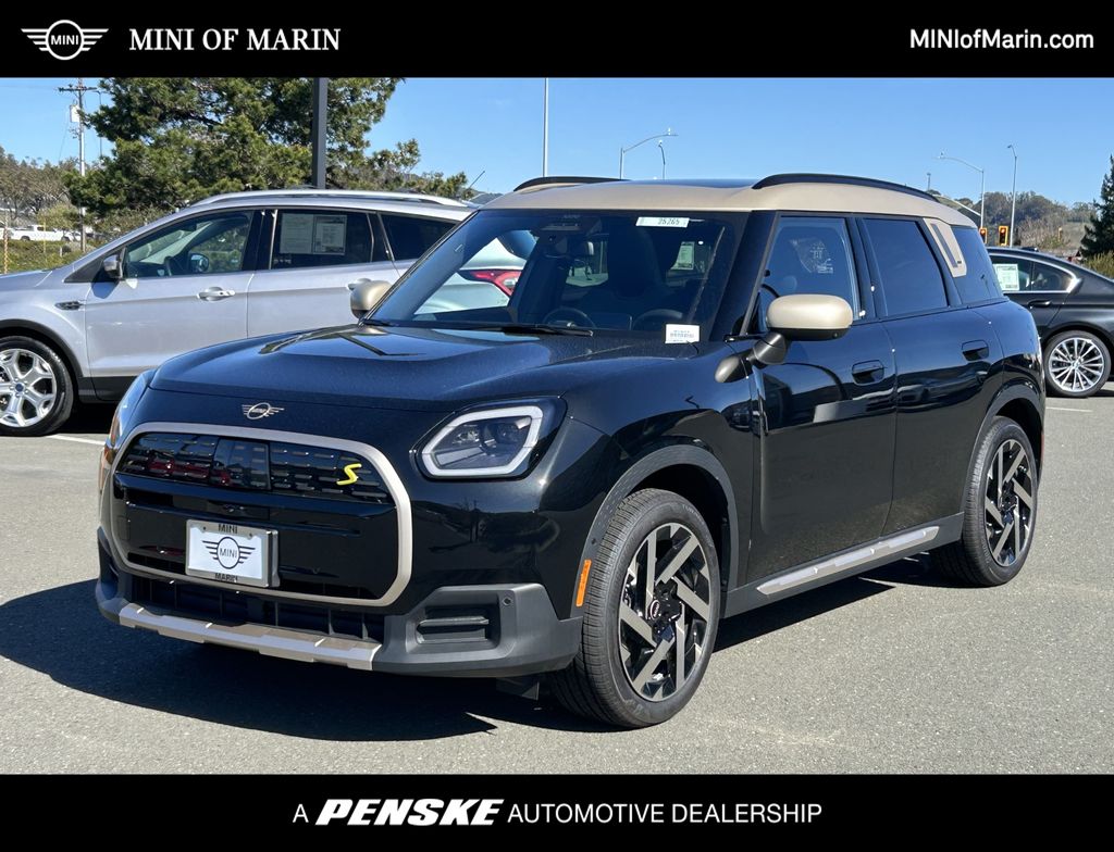 2025 MINI Cooper Countryman Iconic -
                Corte Madera, CA