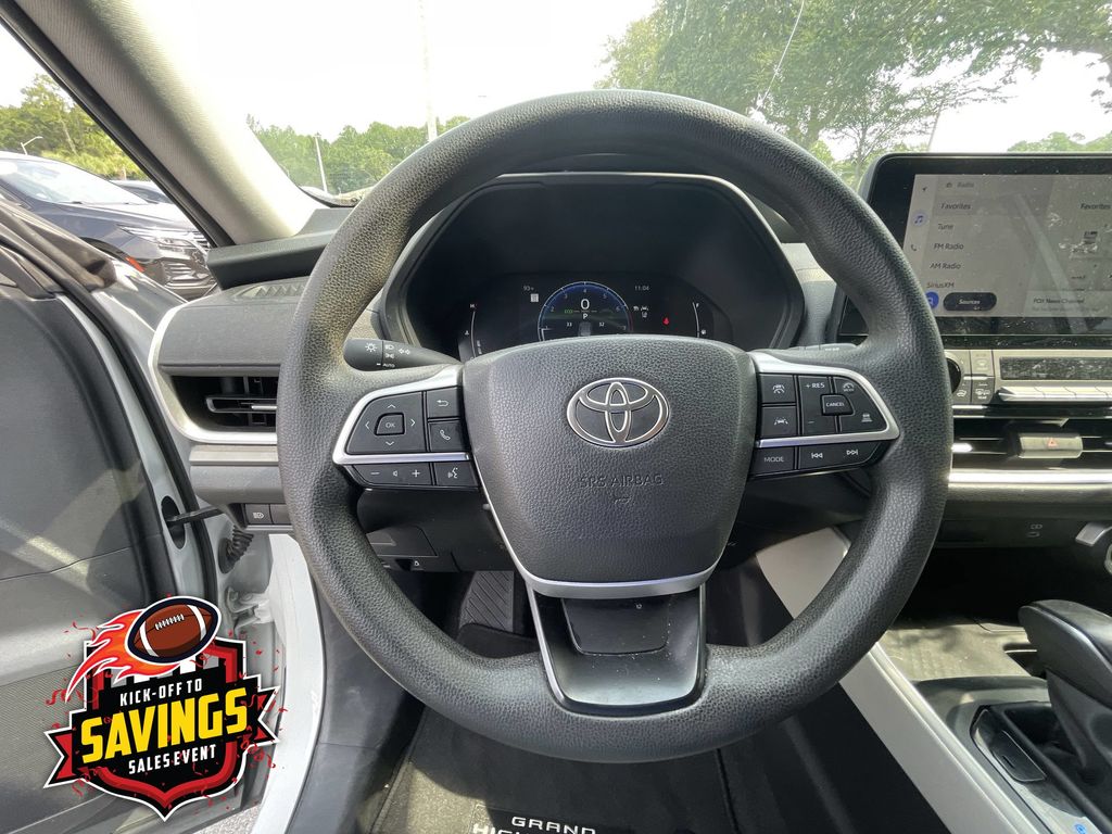 Used 2025 Toyota Grand Highlander SUV