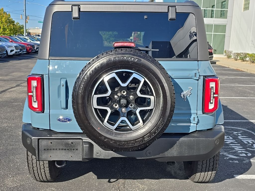 Thumbnail: 2022 Ford Bronco - 7