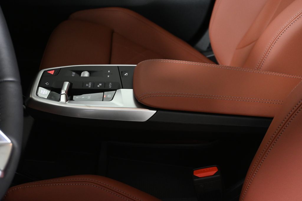 Thumbnail: 2026 BMW X1 - 25