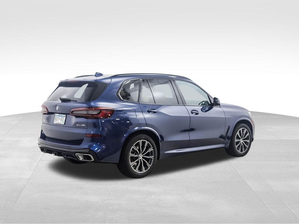 Thumbnail: 2023 BMW X5 - 5