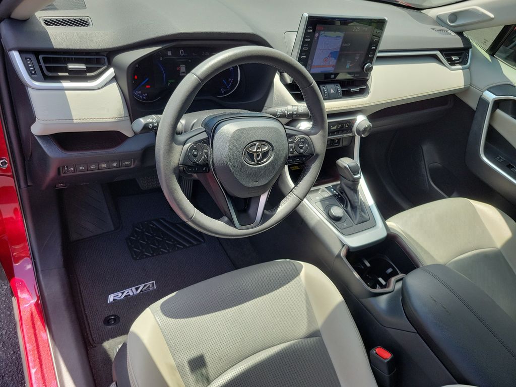 used 2022 Toyota RAV4 Hybrid car, priced at $32,998