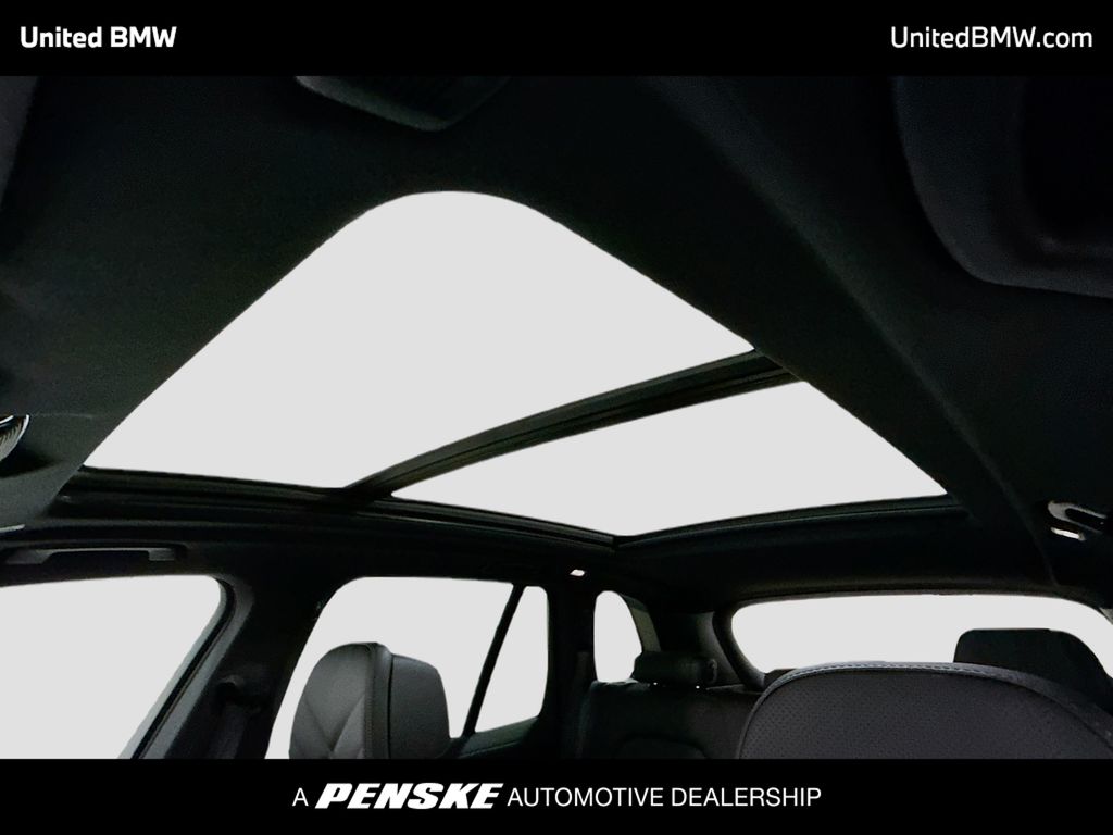 Thumbnail: 2026 BMW X5 - 12