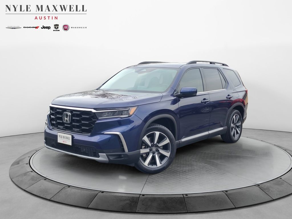 Used Car 2025 Honda Pilot  Touring For Sale Under $50,000 In Austin, Texas