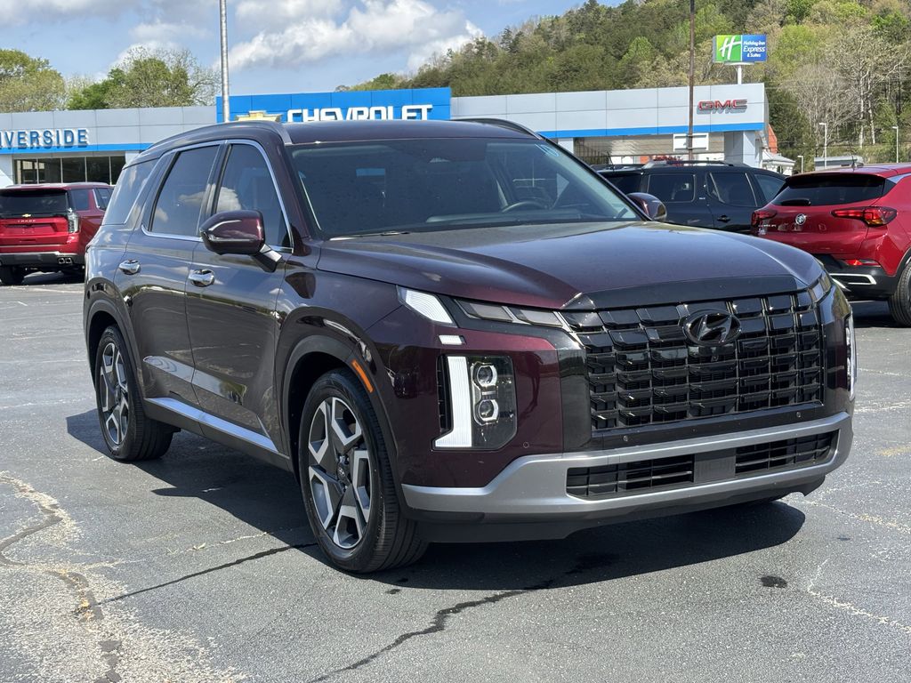 View vehicle photo 4