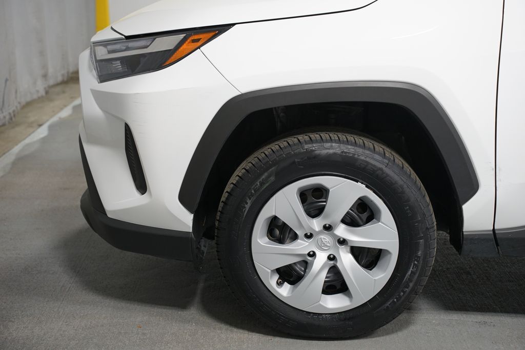 Thumbnail: 2025 Toyota RAV4 - 5