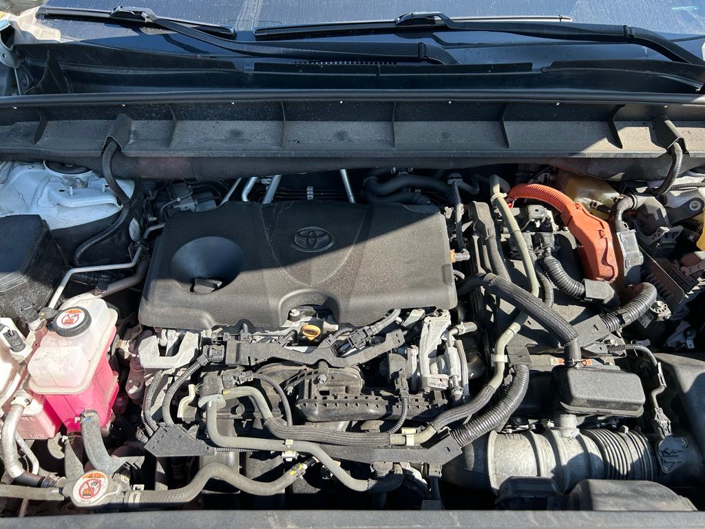 Thumbnail: 2021 Toyota Highlander - 11