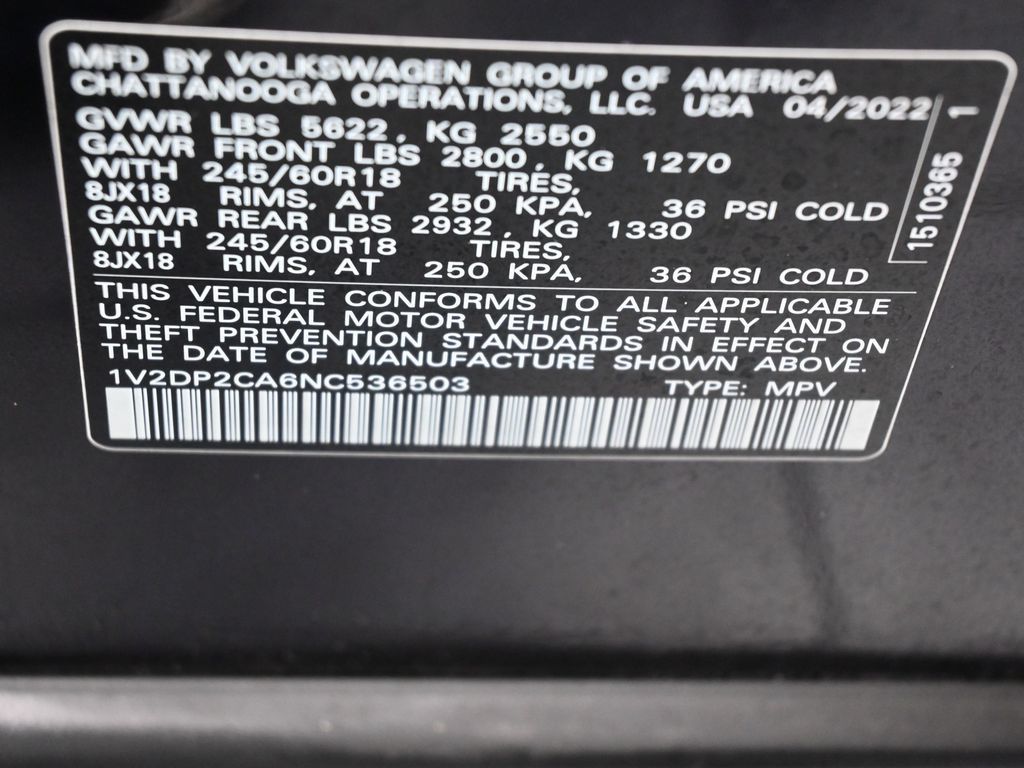 Used 2022 Deep Black Volkswagen 2.0T SE image 18