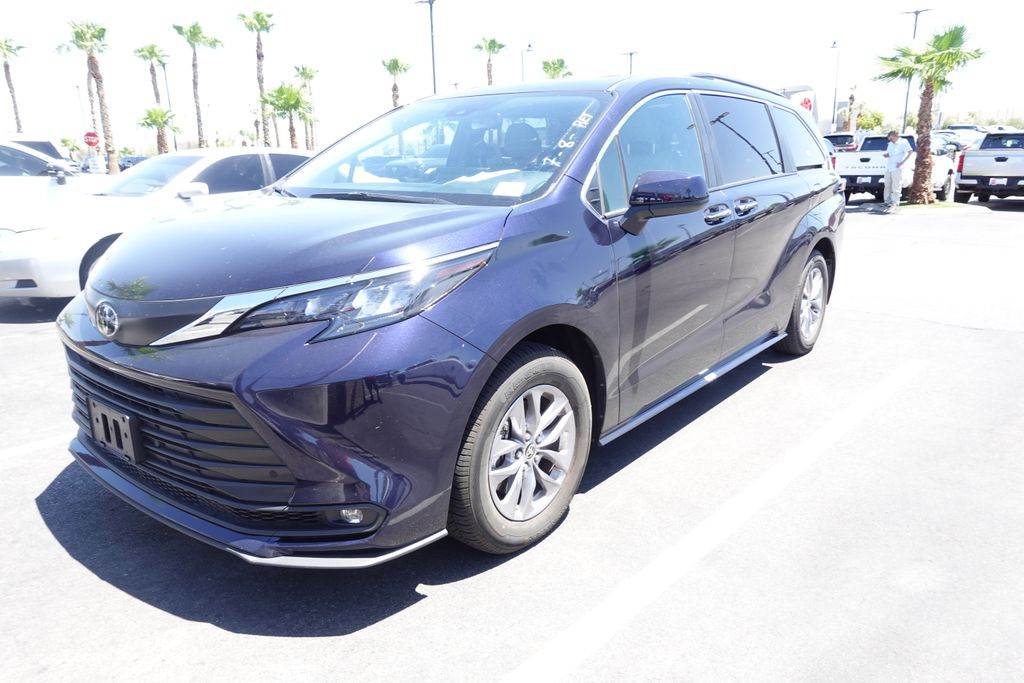Used 2026 Toyota Sienna Van