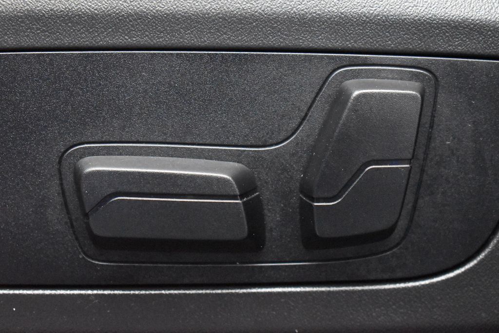 Thumbnail: 2024 BMW X1 - 16