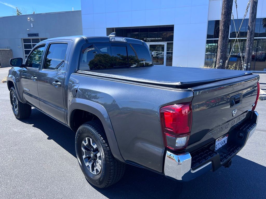 Used 2018 Toyota Tacoma Truck