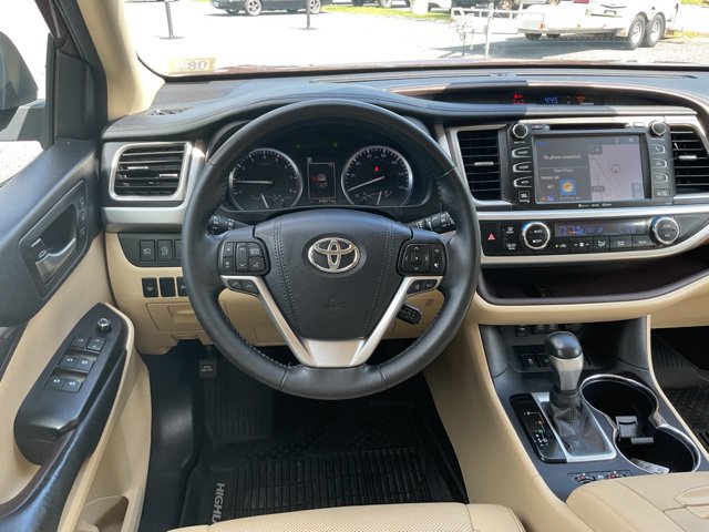 Used 2018 Toyota Highlander SUV