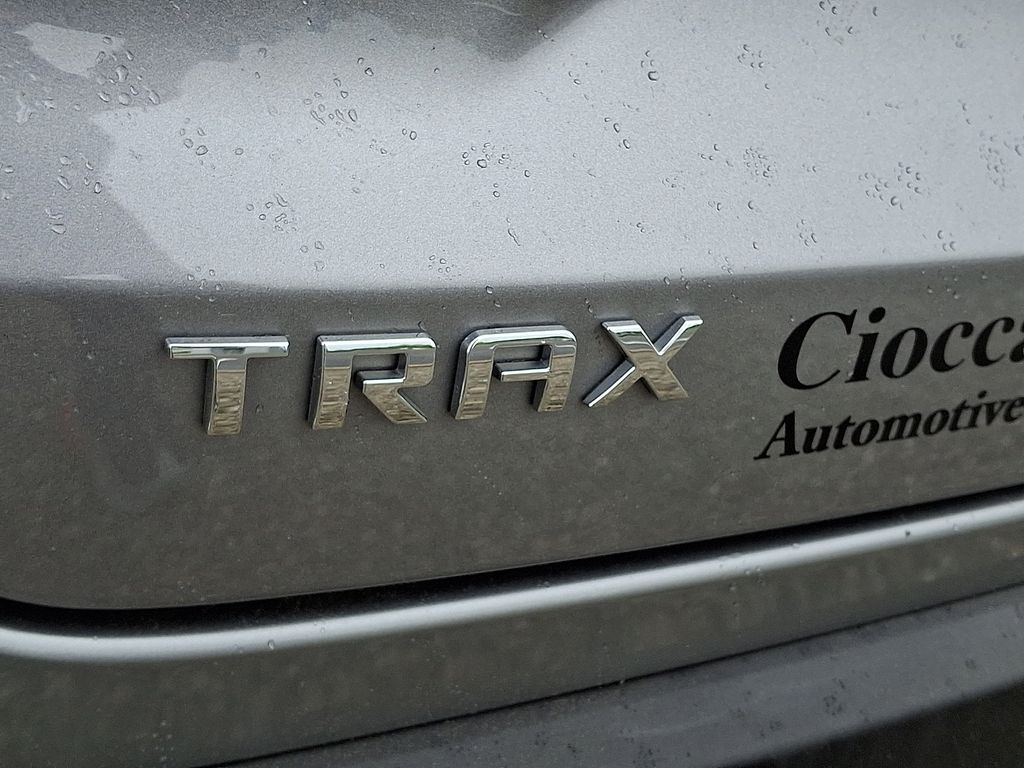 used 2025 Chevrolet Trax car, priced at $22,343