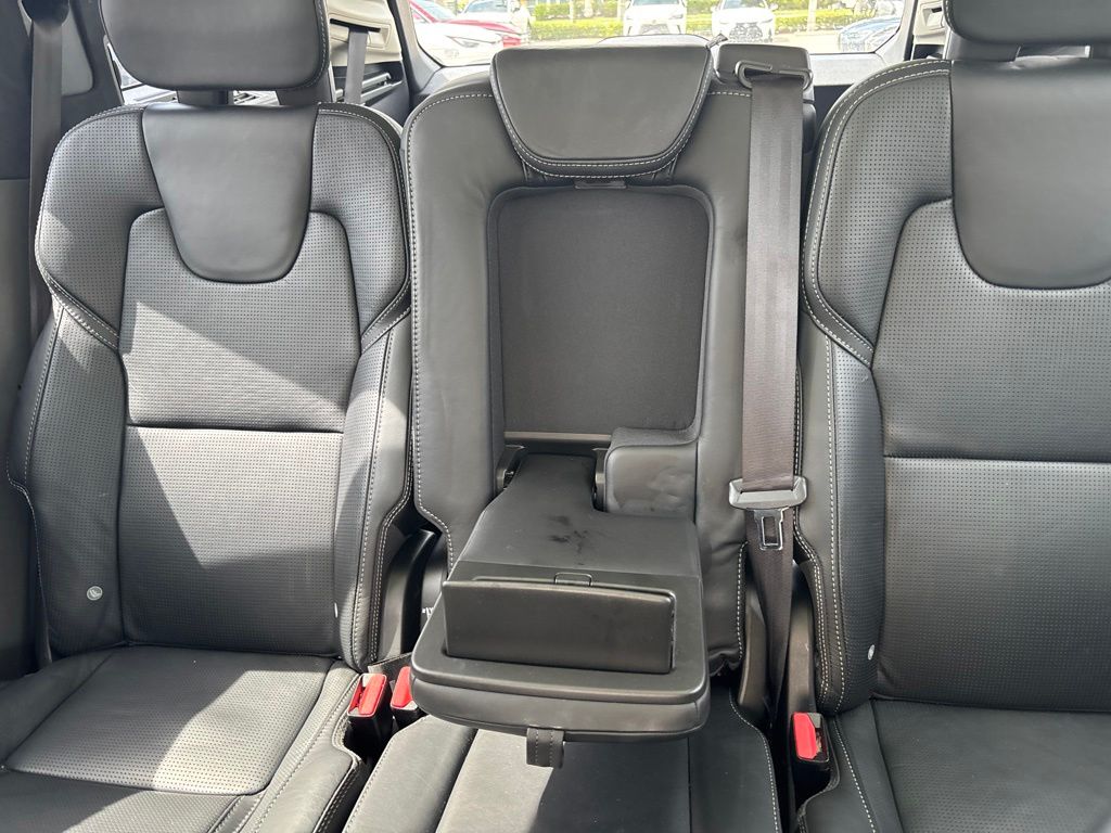 Used 2019 Gray Volvo T6 Inscription image 19