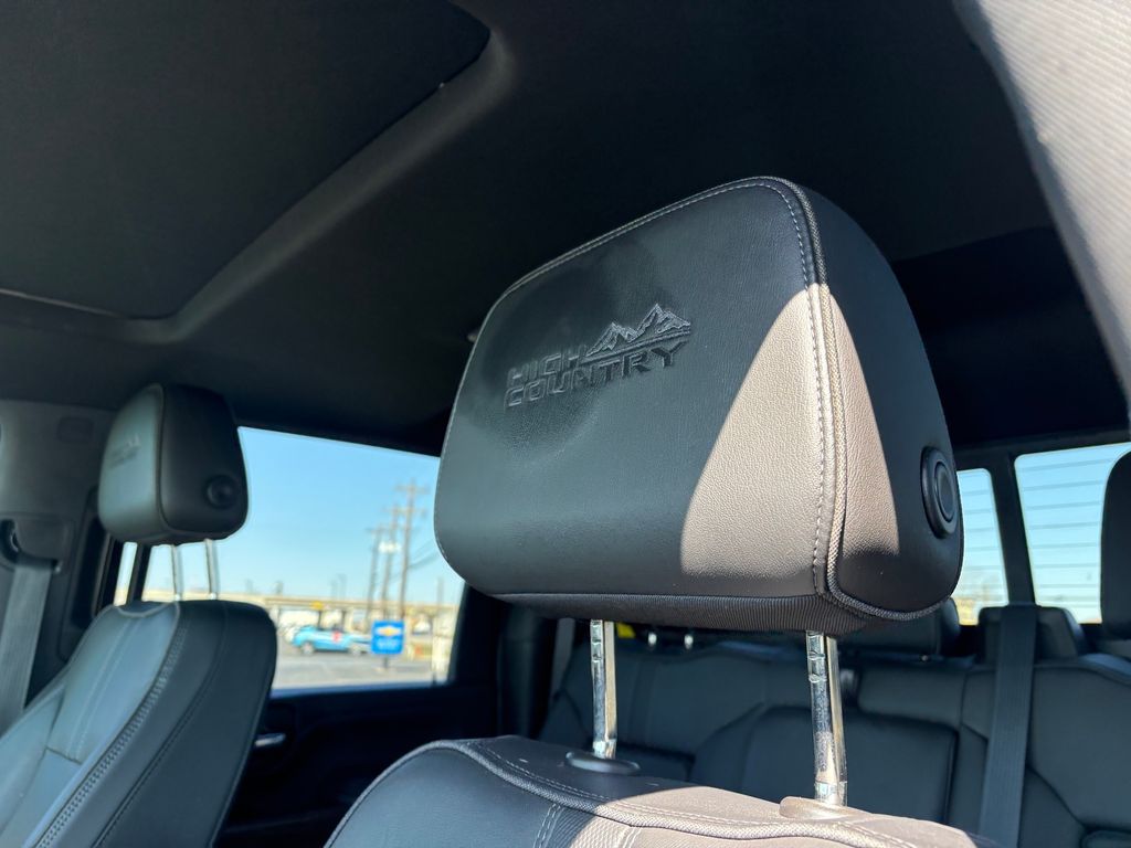 Used Car 2022 Chevrolet Silverado 3500hd  High Country For Sale Under $70,000 In Austin, Texas