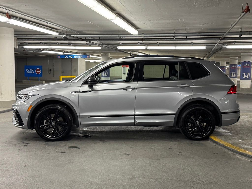 2024 Volkswagen Tiguan 2.0T SE R-Line Black 33