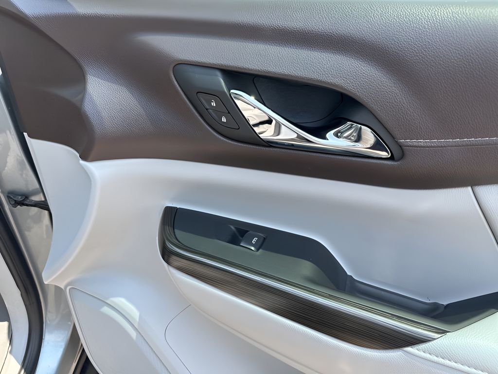 Used Car 2023 Gmc Acadia  Slt For Sale In Austin, Texas
