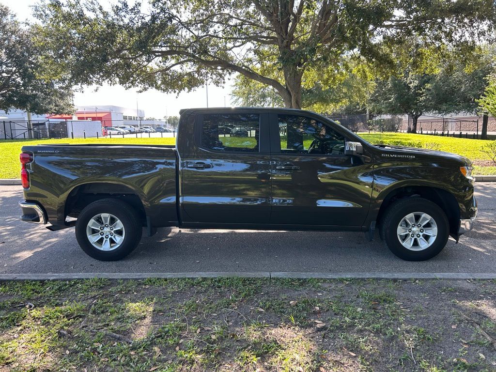 Thumbnail: 2023 Chevrolet Silverado 1500 - 6