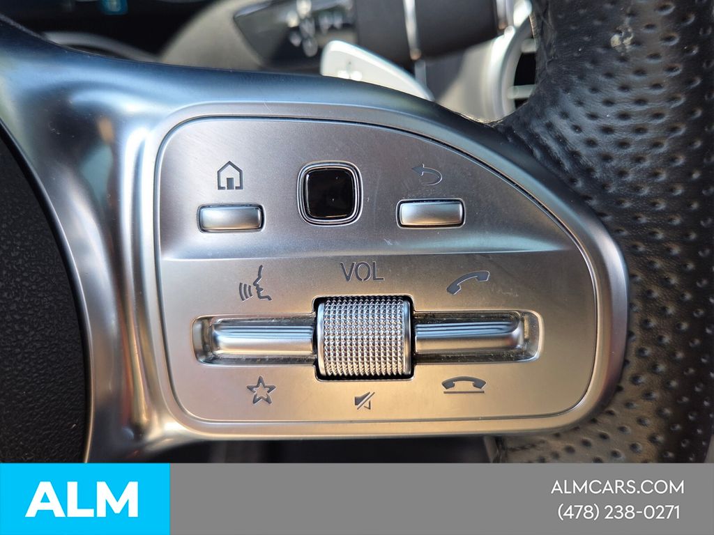 Used 2022 White Mercedes-Benz GLC 300 Coupe image 25