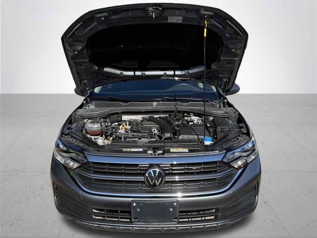 2024 Volkswagen Jetta 1.5T SE