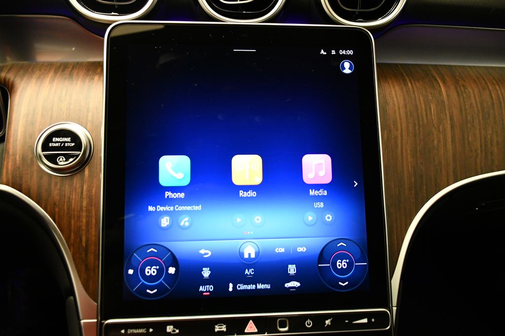 Thumbnail: 2025 Mercedes-Benz GLC - 25