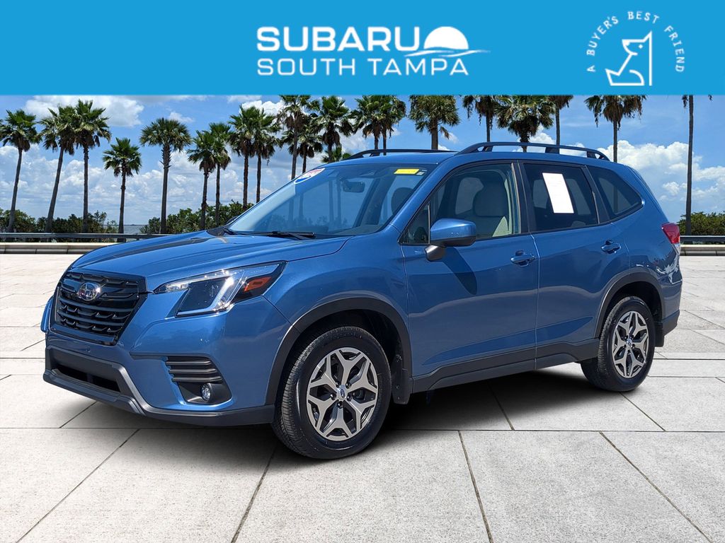 2024 Subaru Forester Premium Crossover AWD