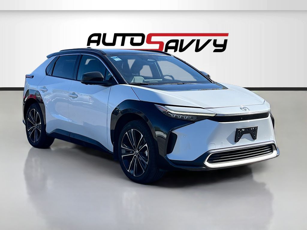 2023 Toyota bZ4X Limited FWD's photo
