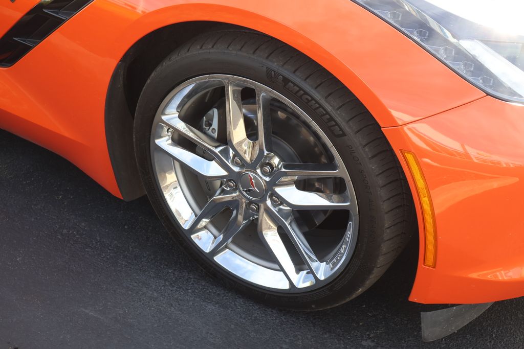 Thumbnail: 2019 Chevrolet Corvette - 6