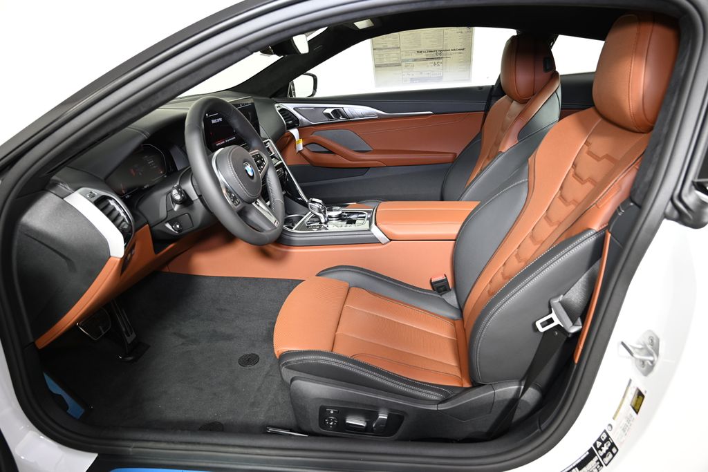 2025 BMW 8 Series 840i 14